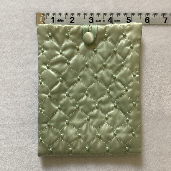 💐Rare💐Vintage 1950’s Quilted Silk Lingerie Bag’s Set of 2 - Picture 12 of 15